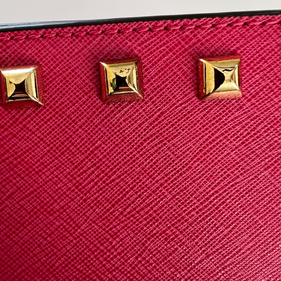 Michael Kors magenta pink stud crossbody bag - Picture 6 of 14
